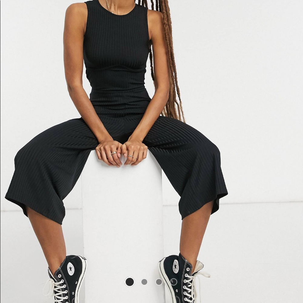 New Look ribbed jumpsuit in black! - Picture 3 of 4